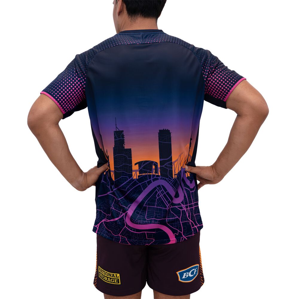 Brisbane Broncos 2026 Mens Run Out Tee